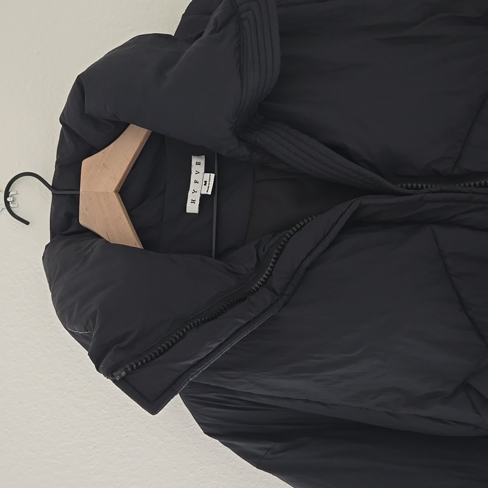 HYFVE Black Crop Puffer Jacket